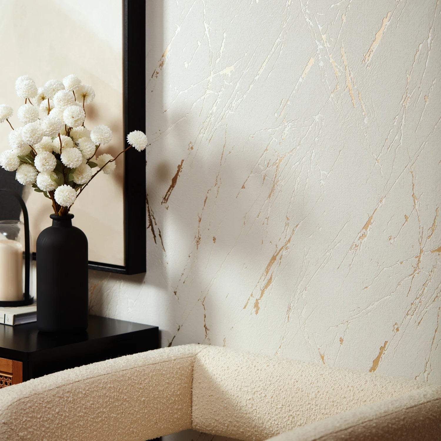 Sienna Wallpaper in Ivory and Gold – I Love Wallpaper