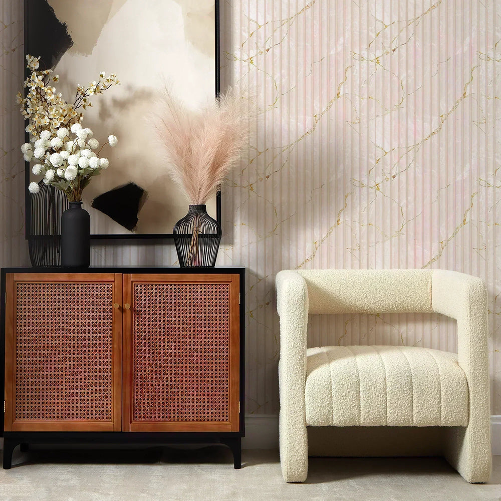 Hallway Decor and Wallpaper Ideas for a Warm Welcome