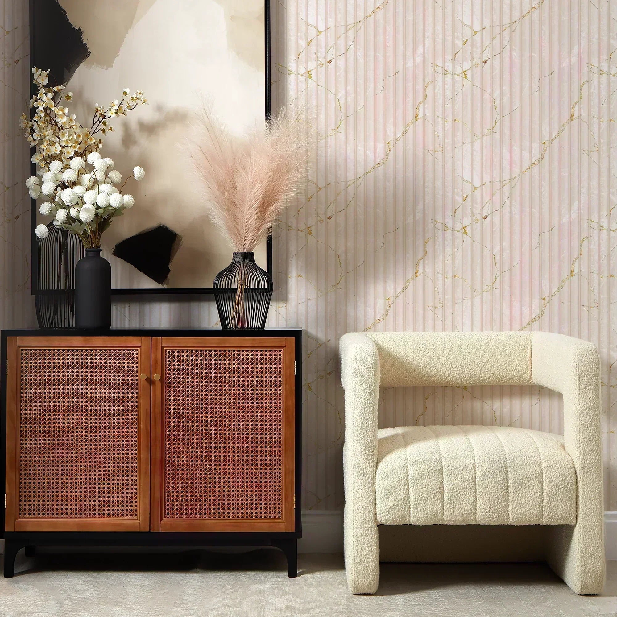 Hallway Decor and Wallpaper Ideas for a Warm Welcome