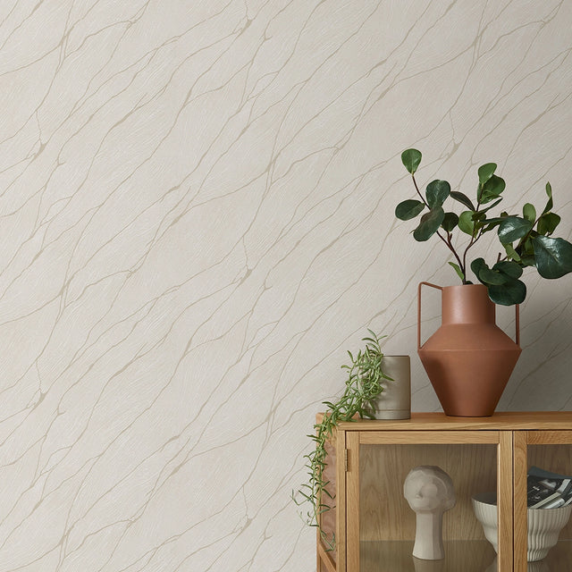 Ridged Metallic Wallpaper in Champagne with Pearlised Metallic