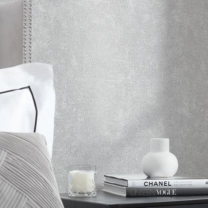 Crackle Wallpaper in Grey and Silver