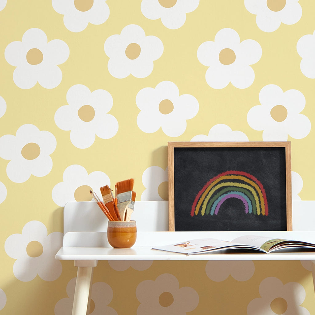 Ditsy Daisy Wallpaper in Lemon Yellow