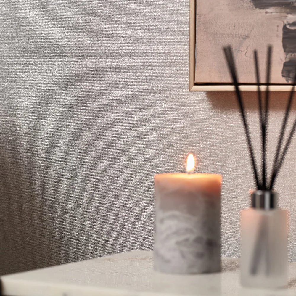 Raze Metallic Wallpaper in Silver