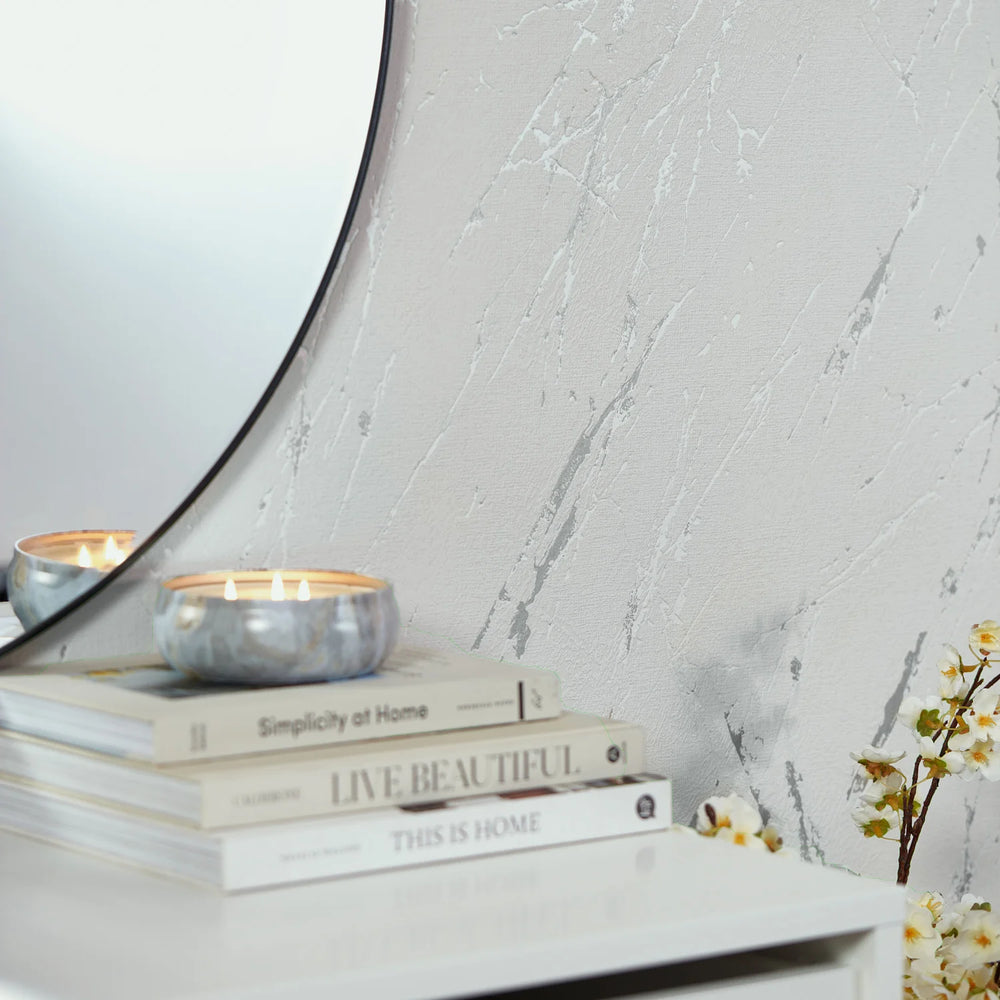 Sienna Wallpaper in Grey and SIlver