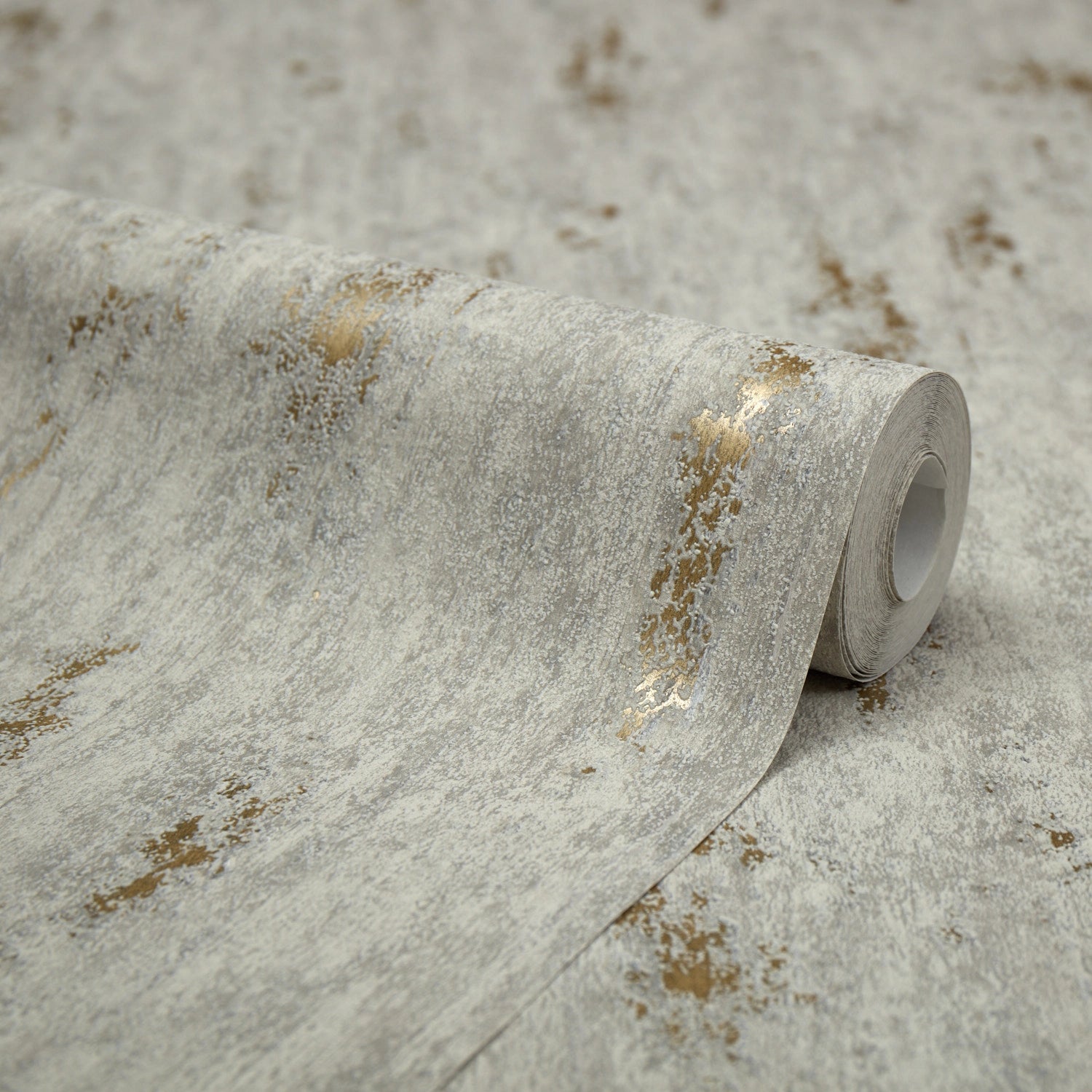 Manhattan Modern Wallpaper in Taupe