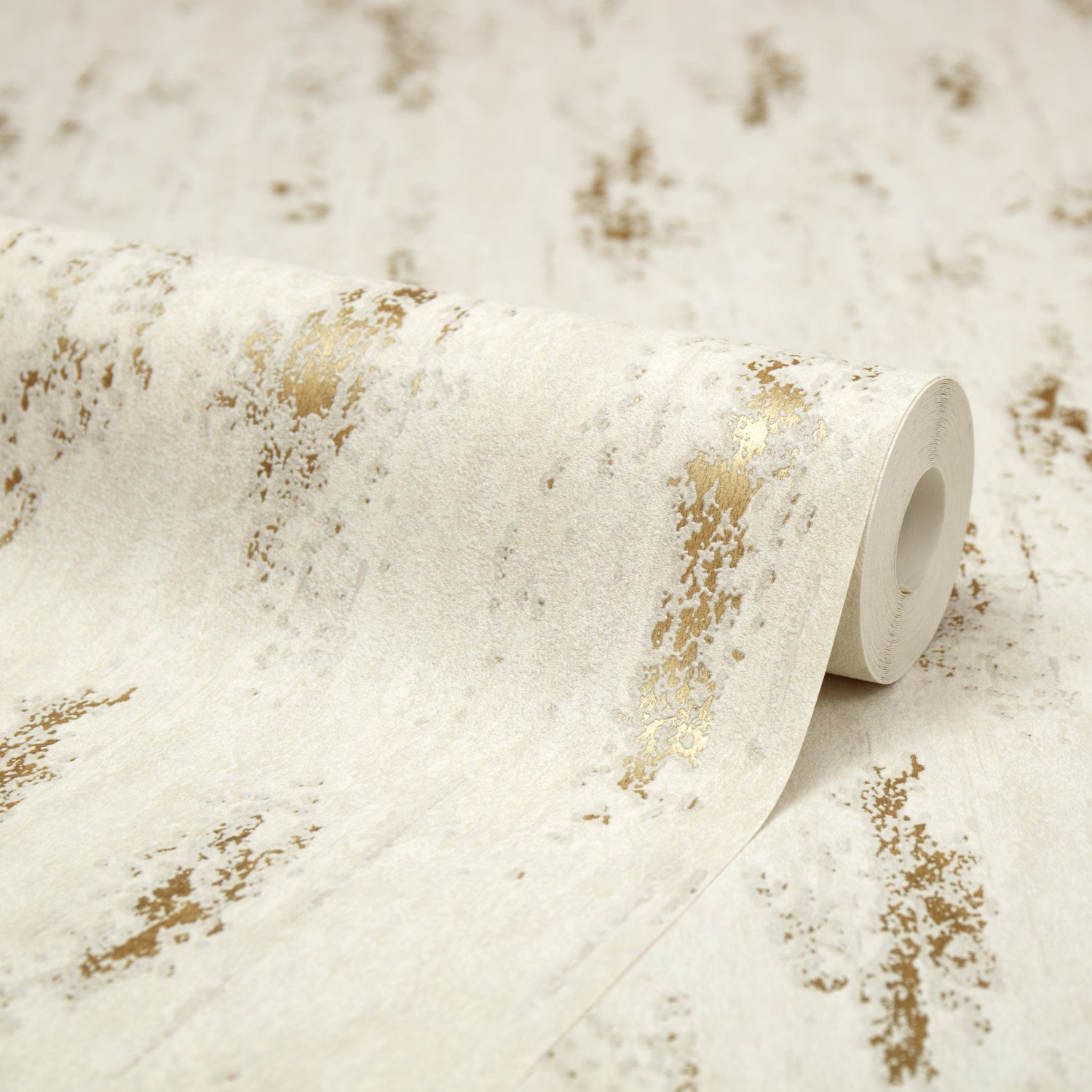 Manhattan Modern Wallpaper in White & Gold I Love Wallpaper