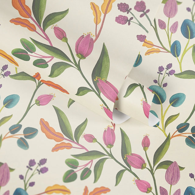 Meadow Muse Wallpaper in Cream