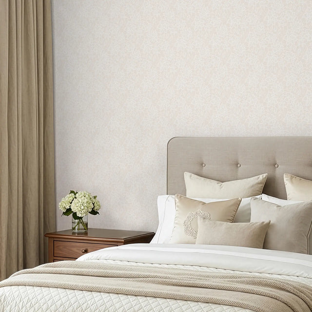 Chantilly Lace Wallpaper in Cream