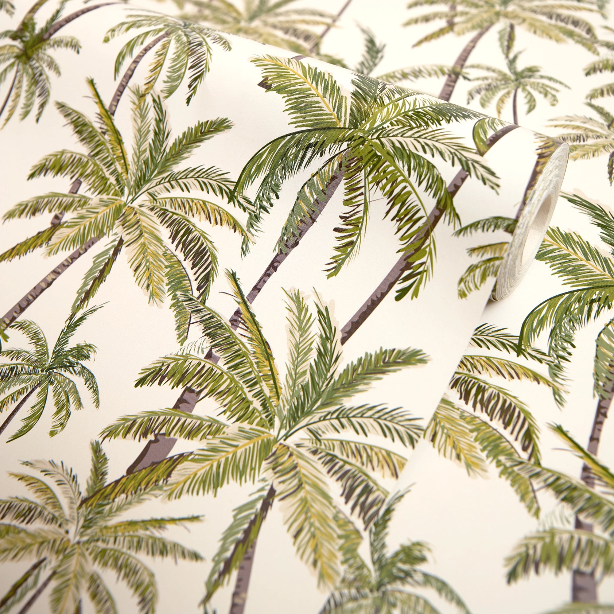Vintage Palm Wallpaper in Green
