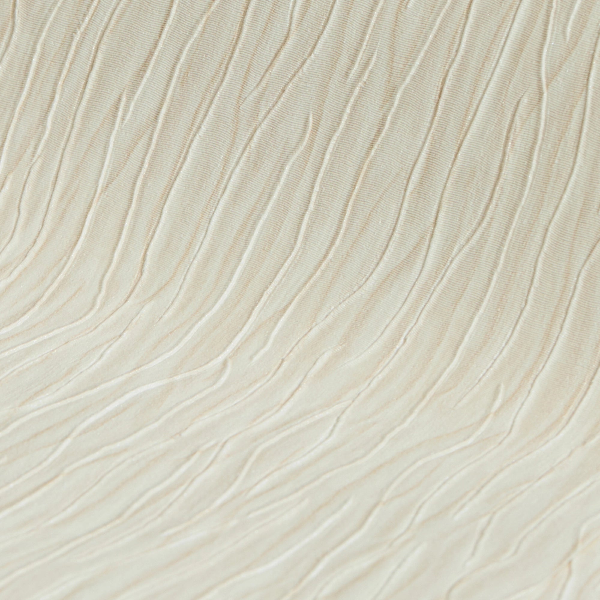 Crushed Silk Wallpaper in Cream
