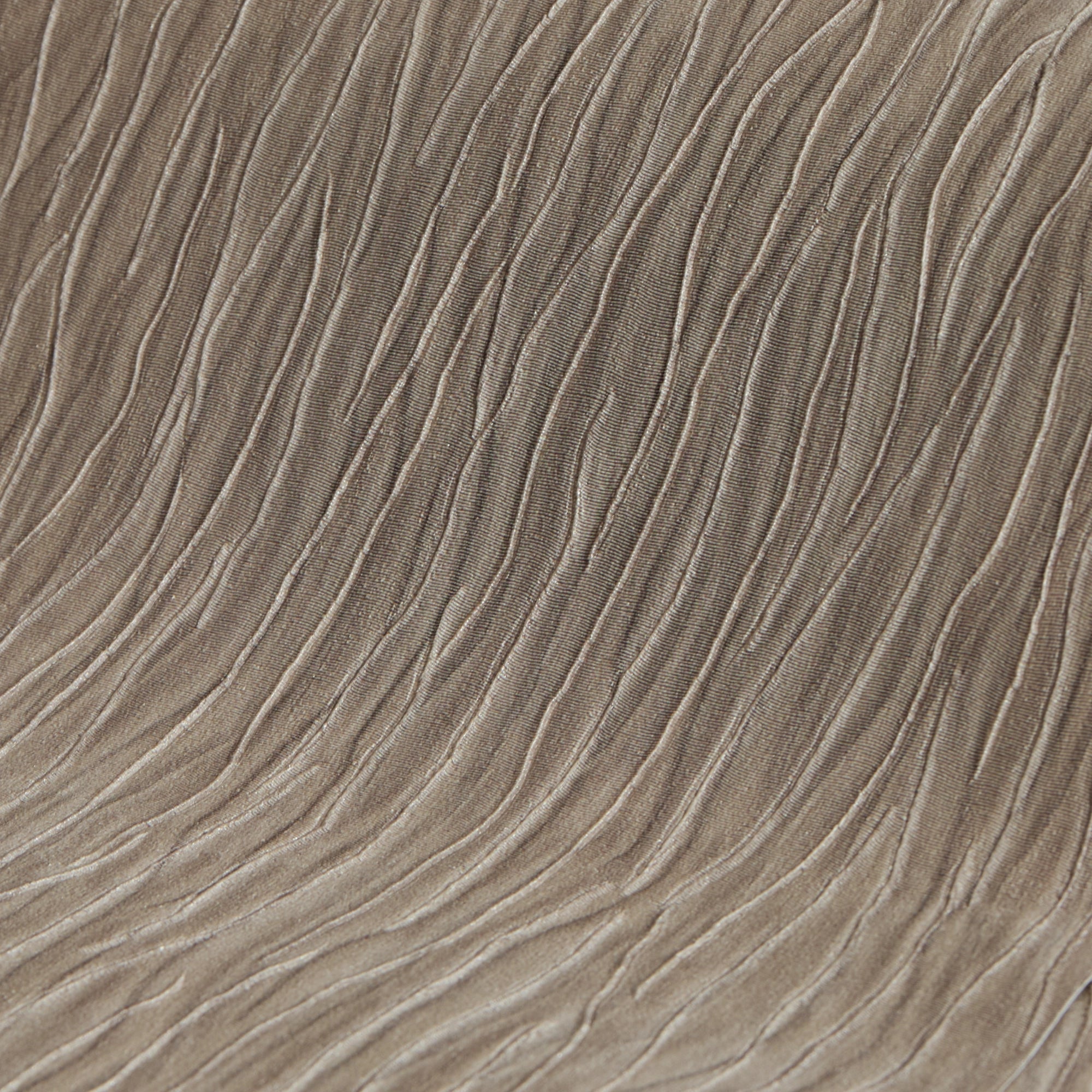 Crushed Silk Wallpaper in Mocha