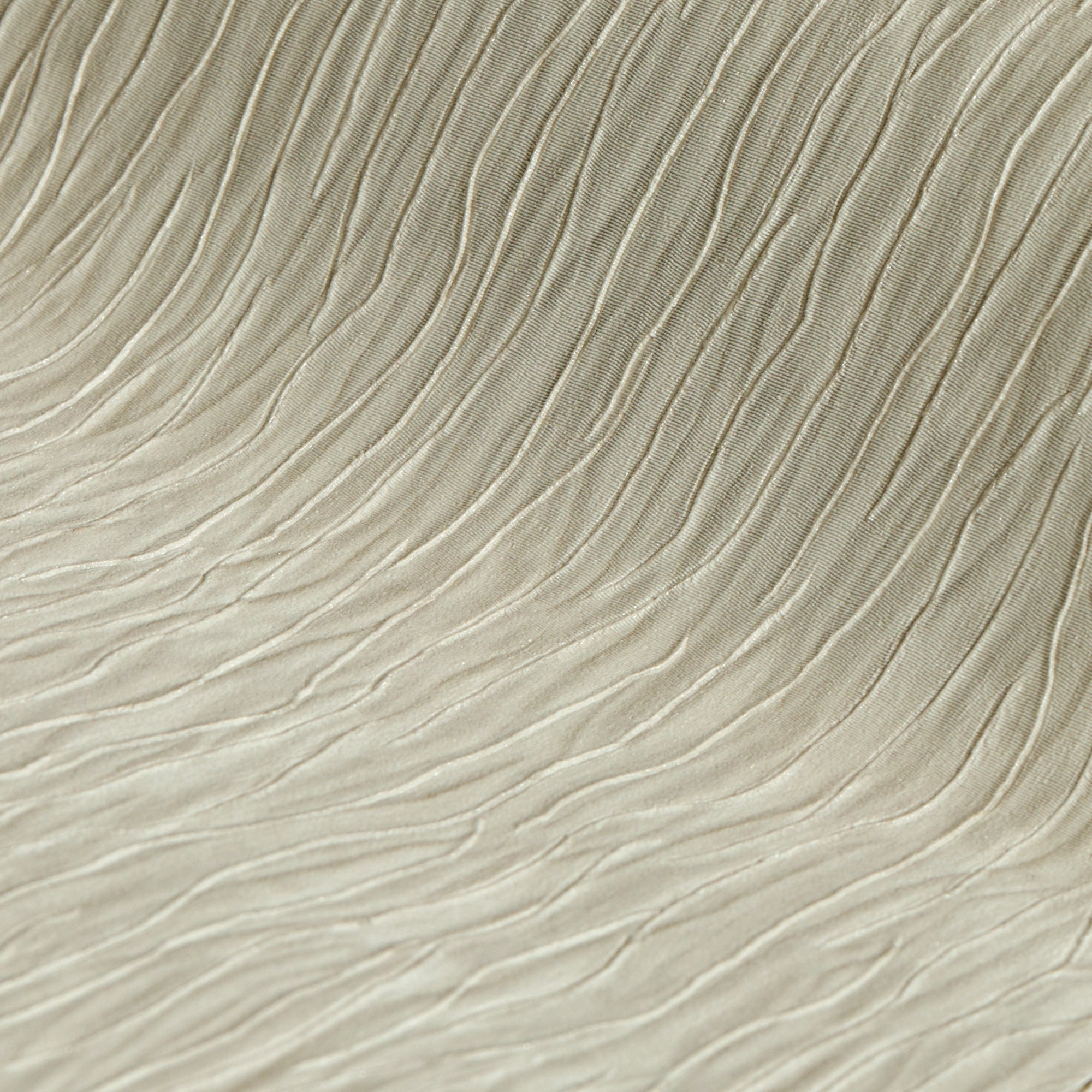 Crushed Silk Wallpaper in Natural