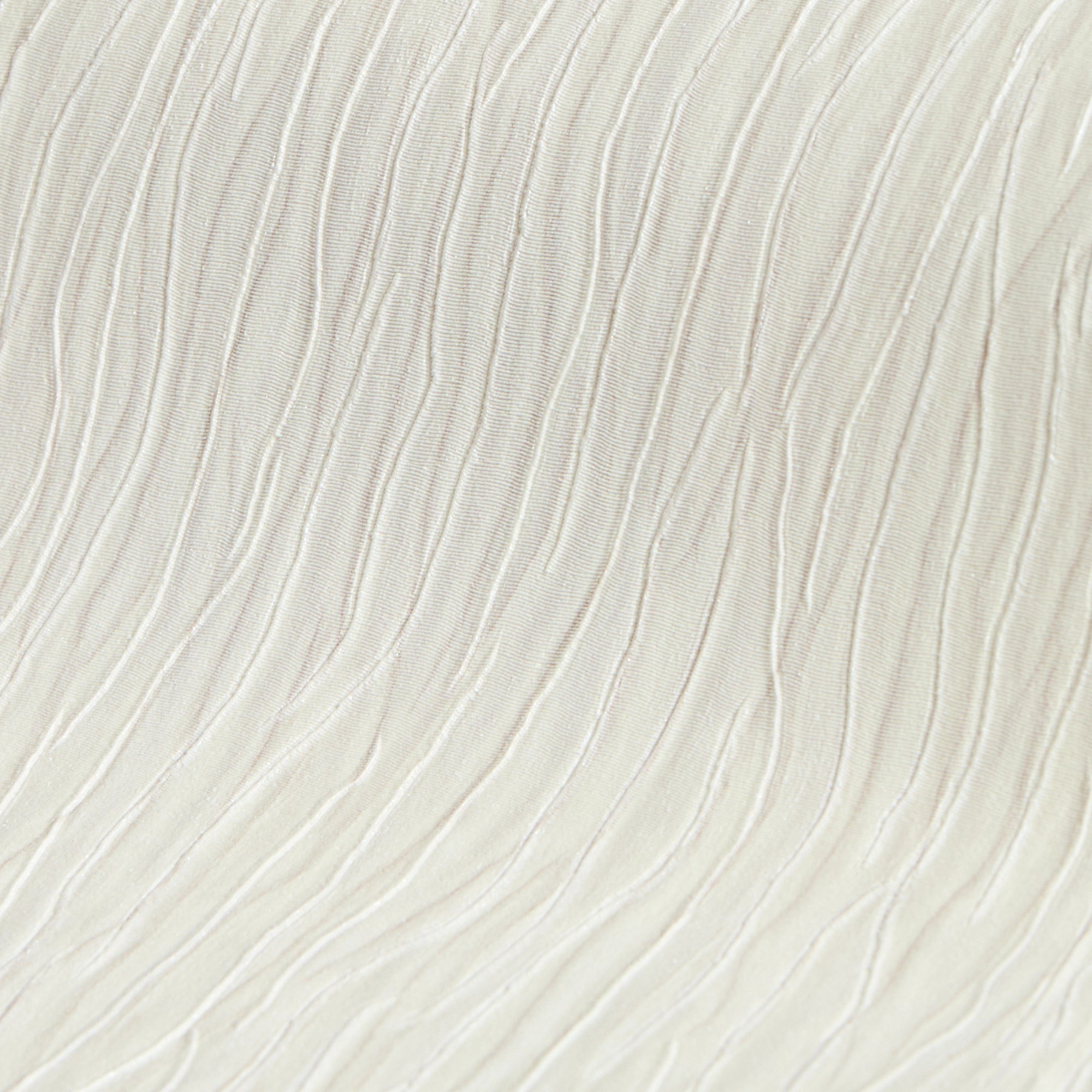 Crushed Silk Wallpaper in Off White