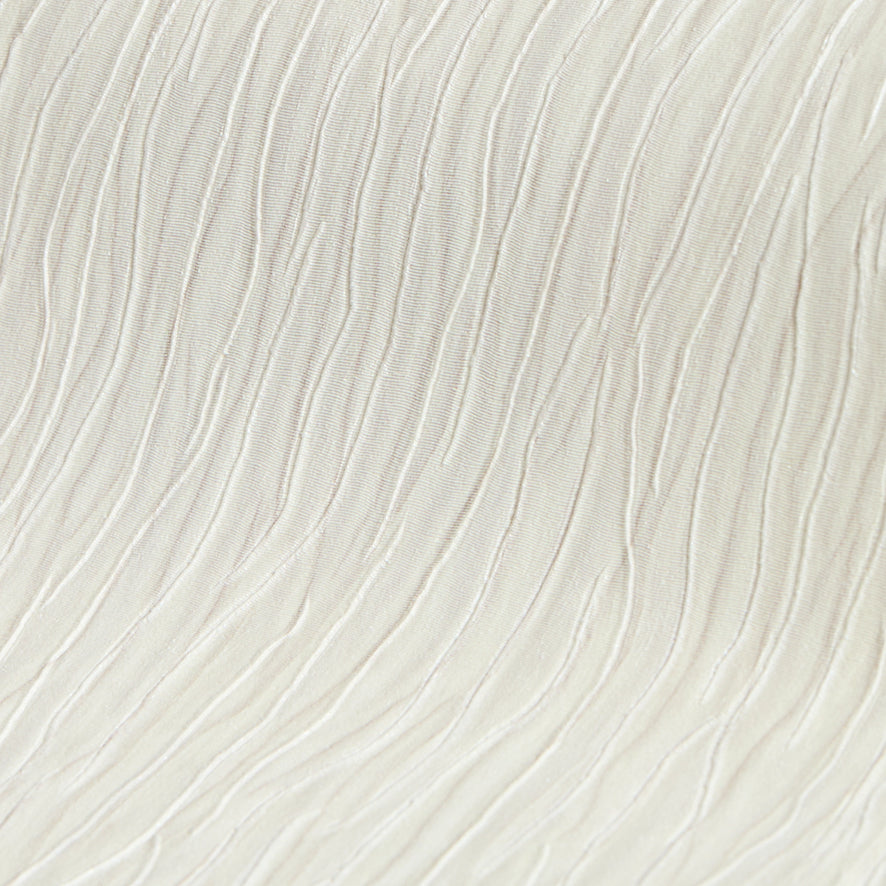 Crushed Silk Wallpaper in Off White