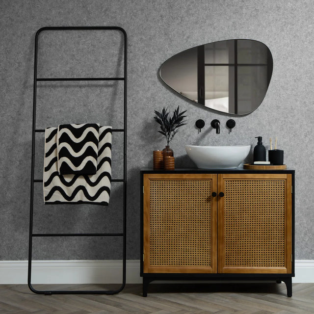 Dolomite Metallic Wallpaper in Grey