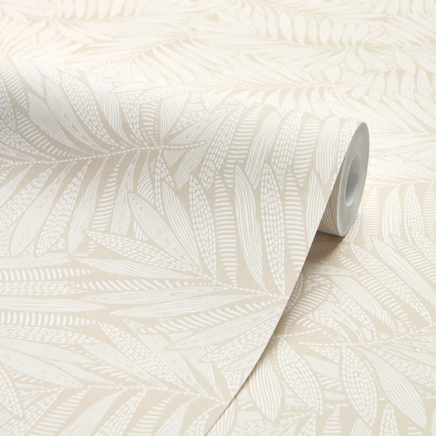 Fern Leaf Wallpaper in Almond Latte