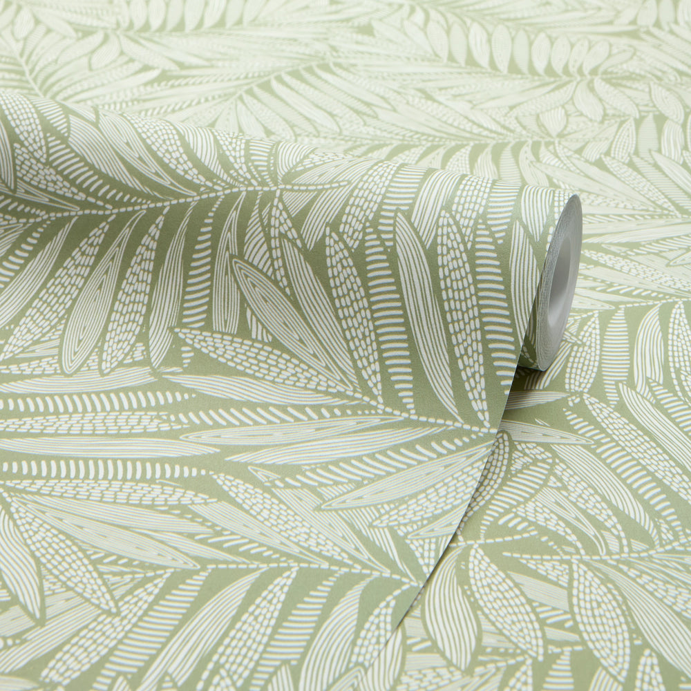 Fern Leaf Wallpaper in Cream on Pistachio