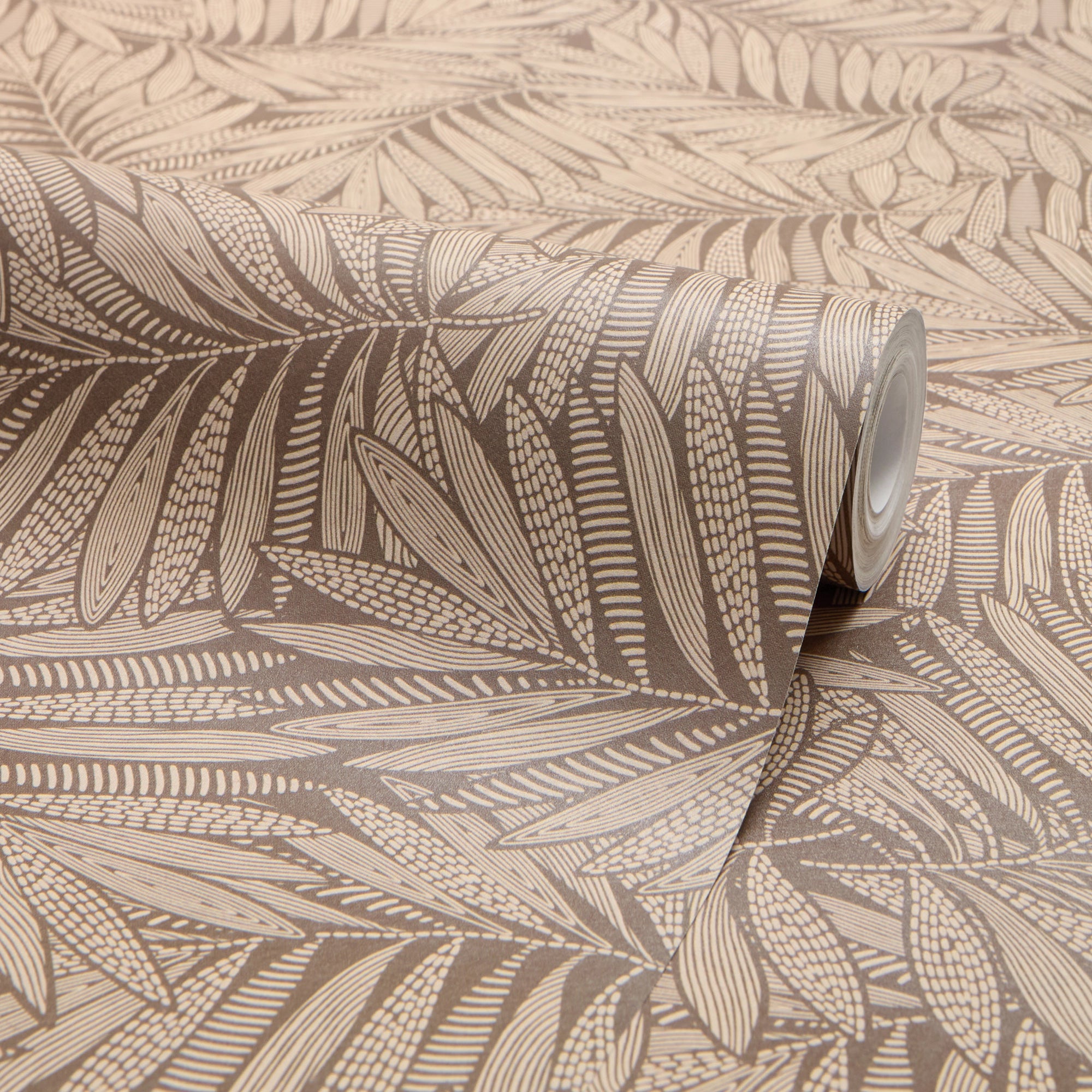 Fern Leaf Wallpaper in Mocha