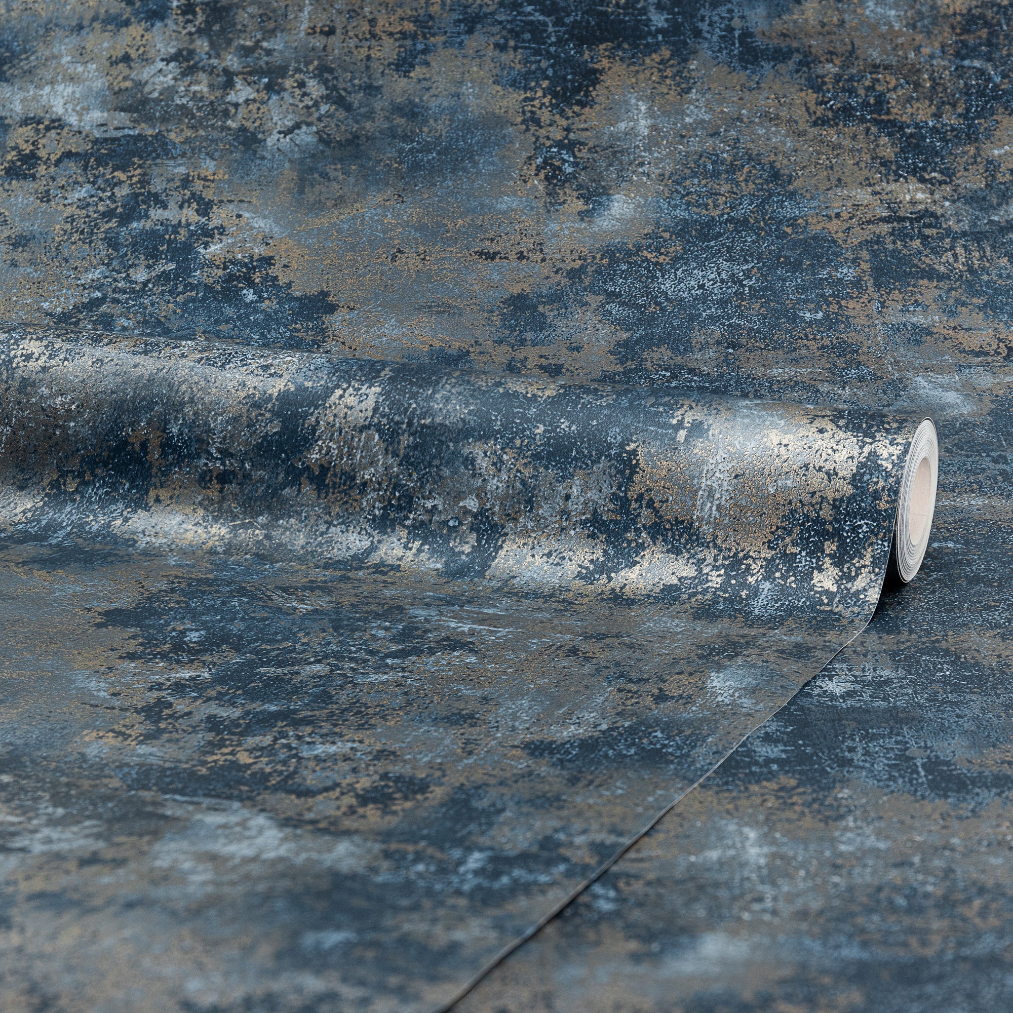 Geneva Metallic Wallpaper in Blue & Gold