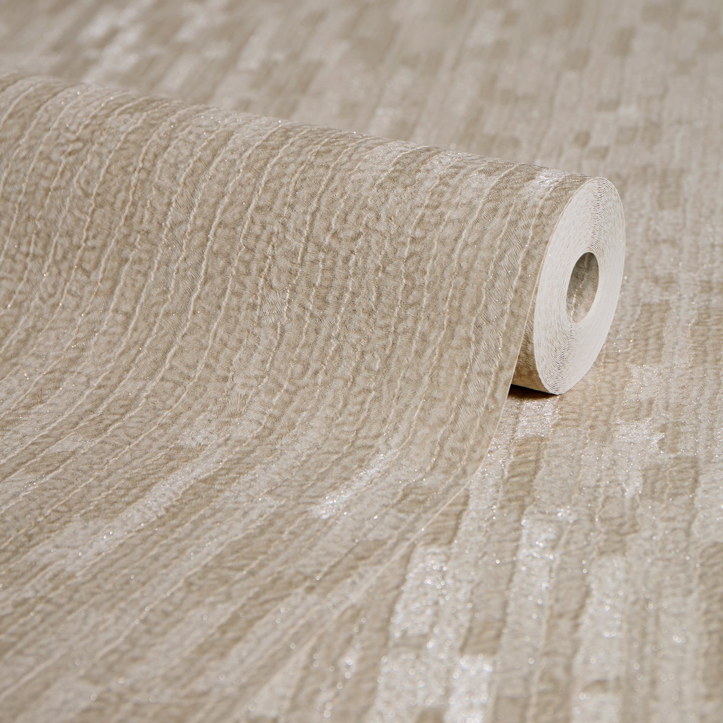 Haptic Metallic Wallpaper in Cream – I Love Wallpaper
