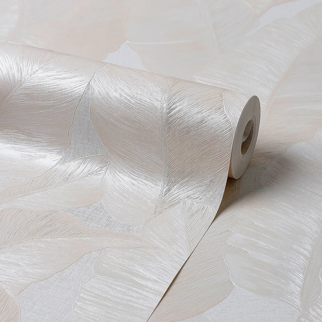 Lavinia Wallpaper in Ivory and Cream