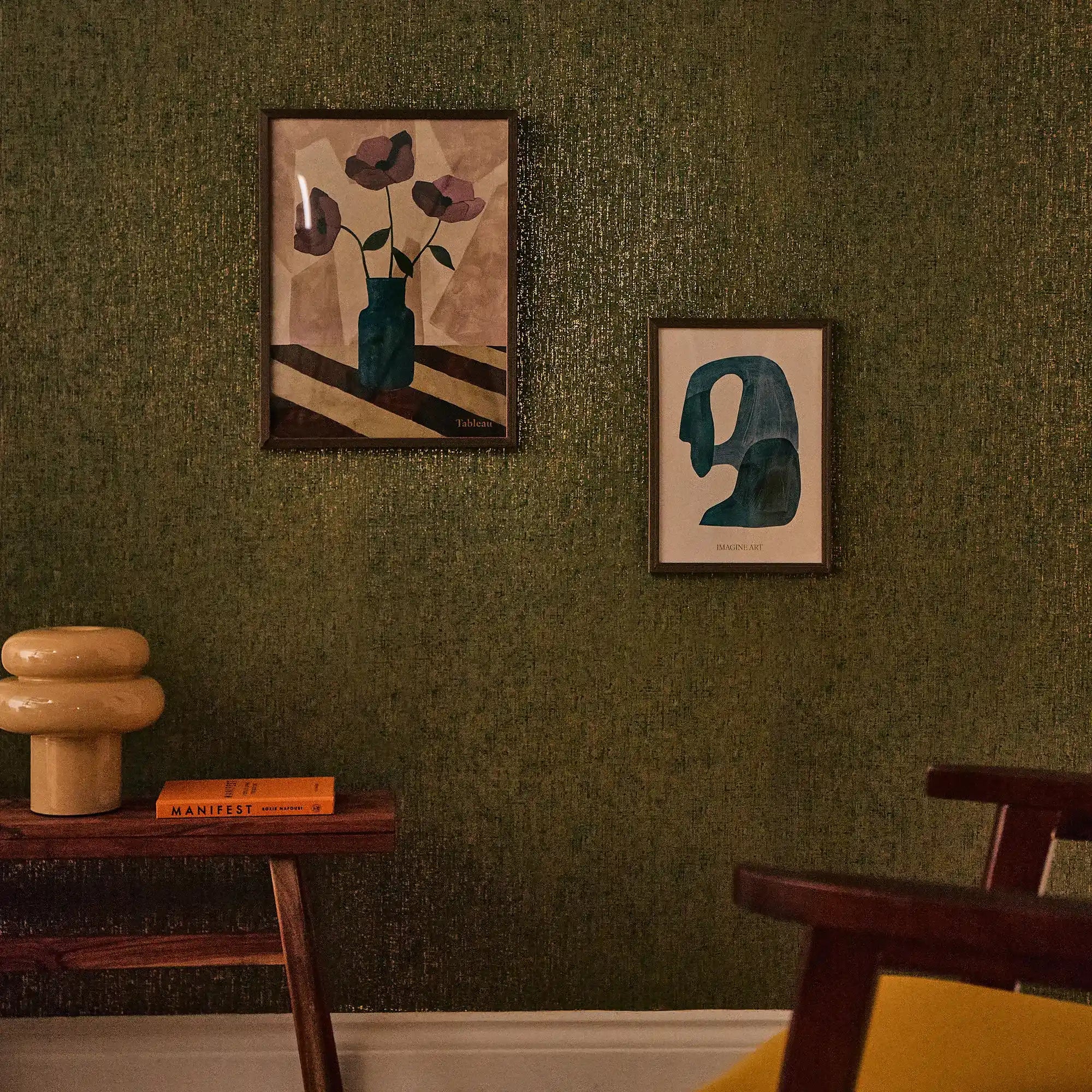 Linen Effect Wallpaper in Green with Gold Foil