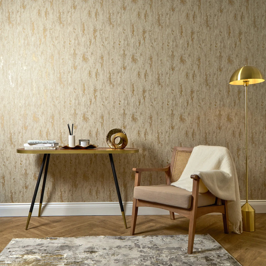 Manhattan Modern Wallpaper in Oatmeal and Gold