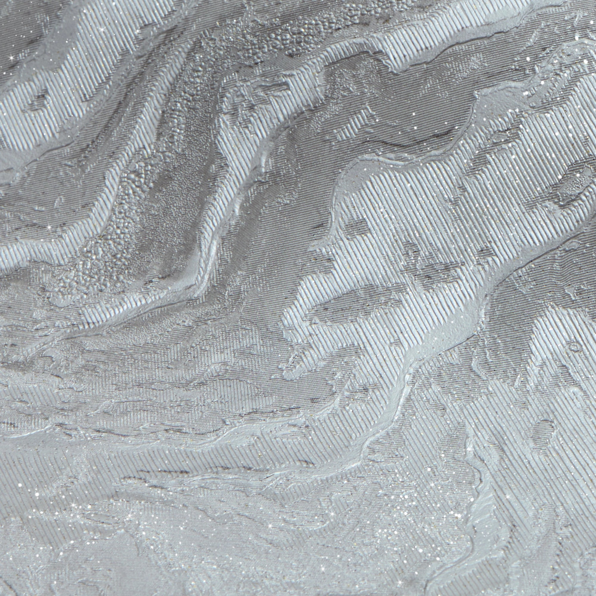 Nakura Wallpaper in Grey and Silver with Silver Metallic