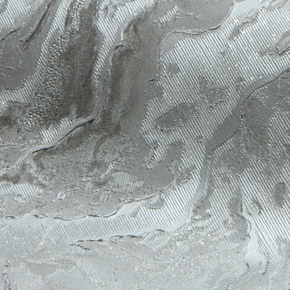 Nakura Wallpaper in Grey with Silver Metallic