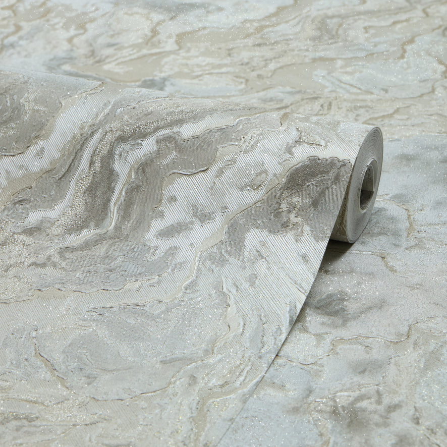 Nakura Wallpaper in Silver and Gold with Silver Metallic