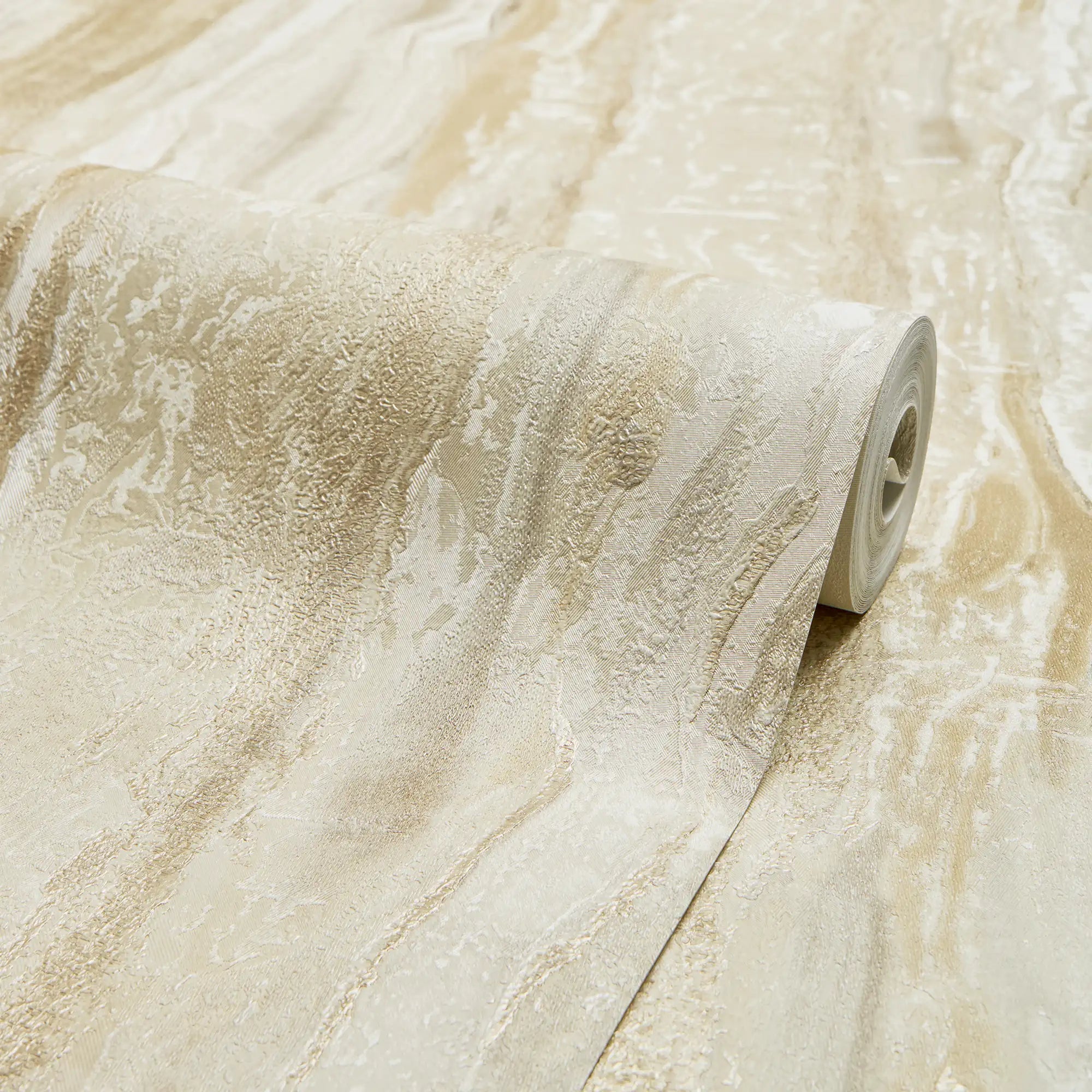 Oslo Wallpaper in Cream and Gold with Gold and Silver Metallic