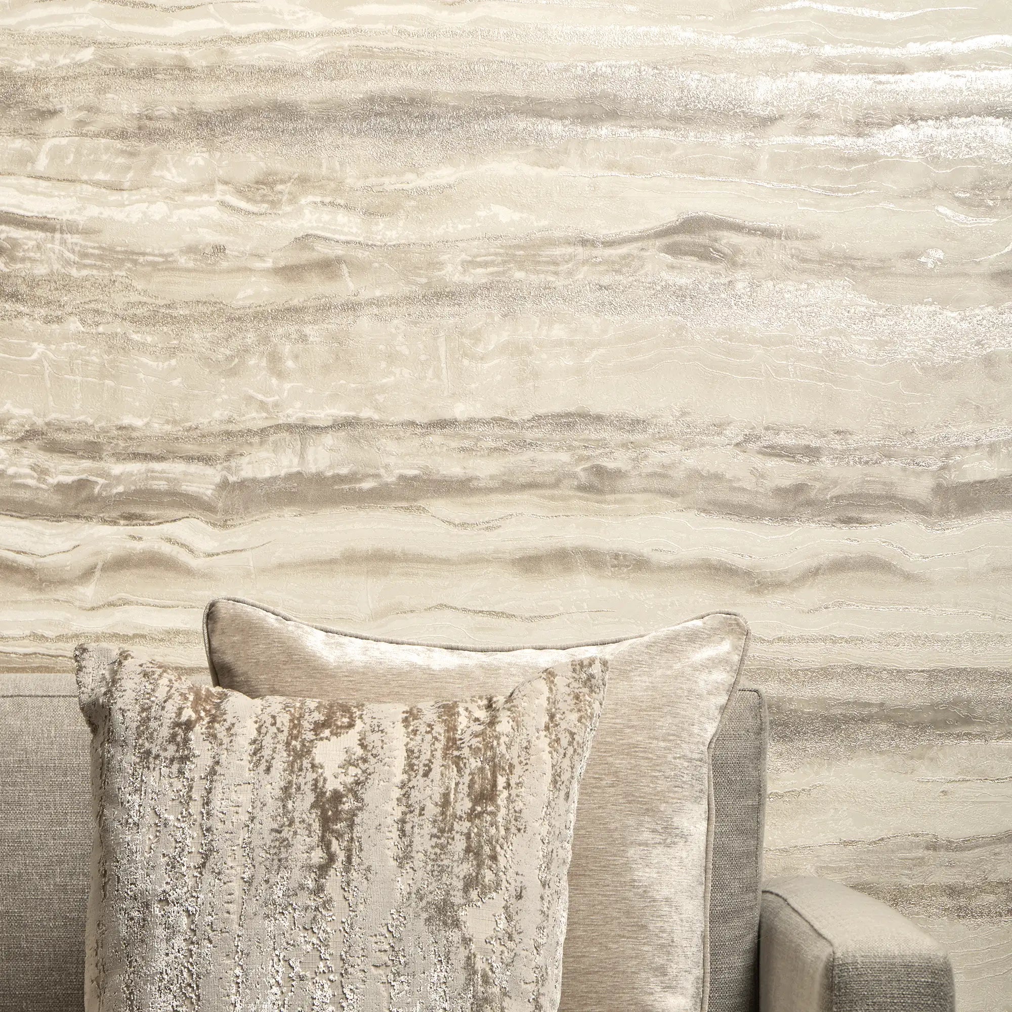 Oslo Wallpaper in Latte and Beige with Silver Metallic