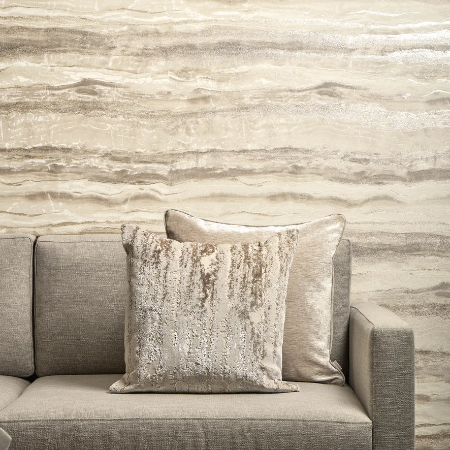 Oslo Wallpaper in Latte and Beige with Silver Metallic