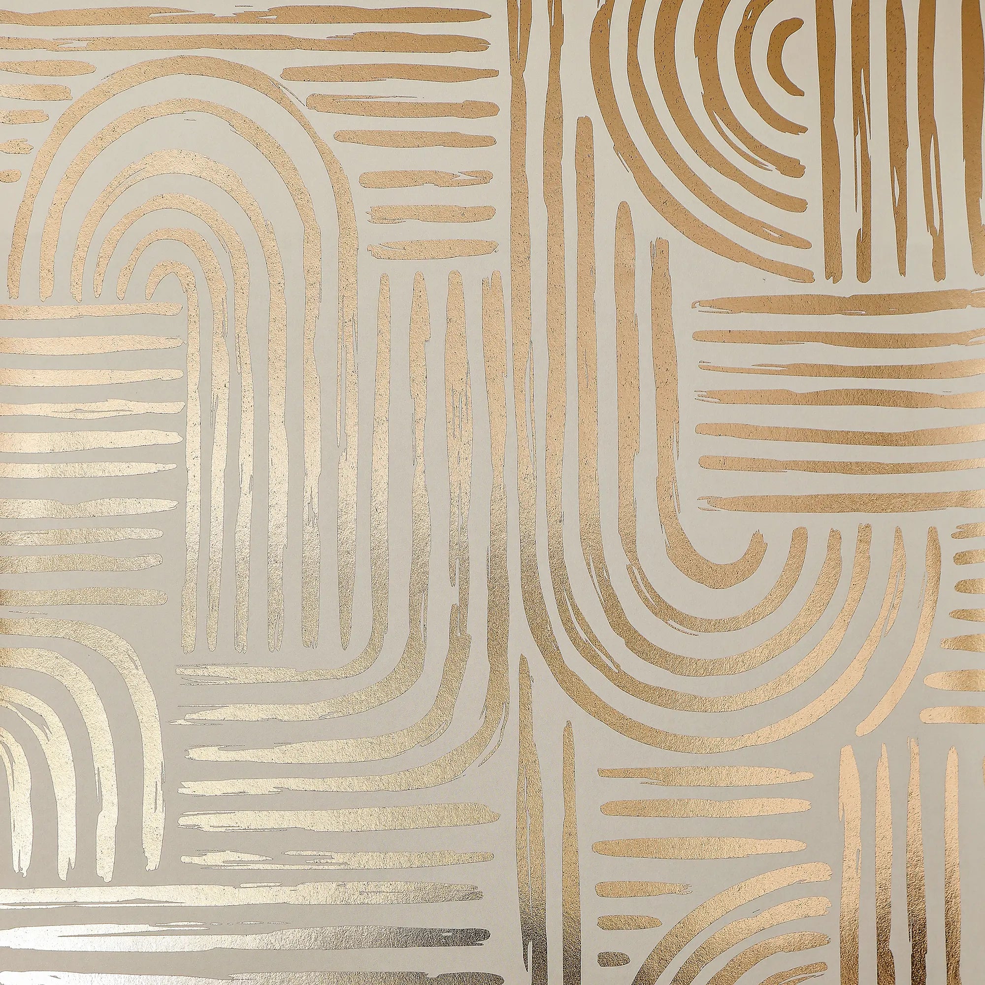 Raffia Curve Wallpaper in Cream with Gold Foil
