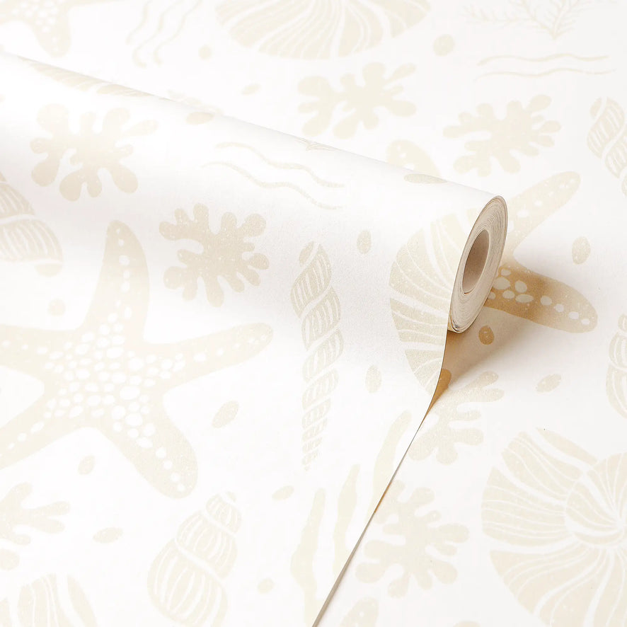 Seastars and Seashells Wallpaper in Ivory