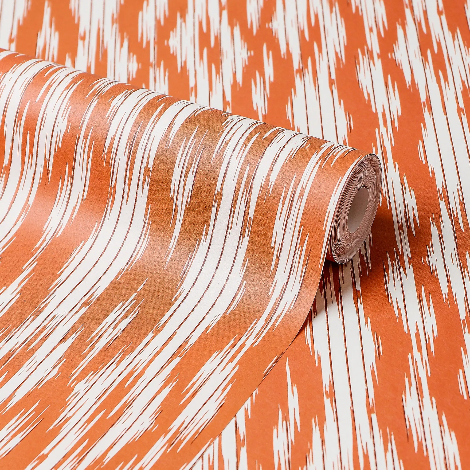 Sierra Wallpaper in Terracotta on Cream