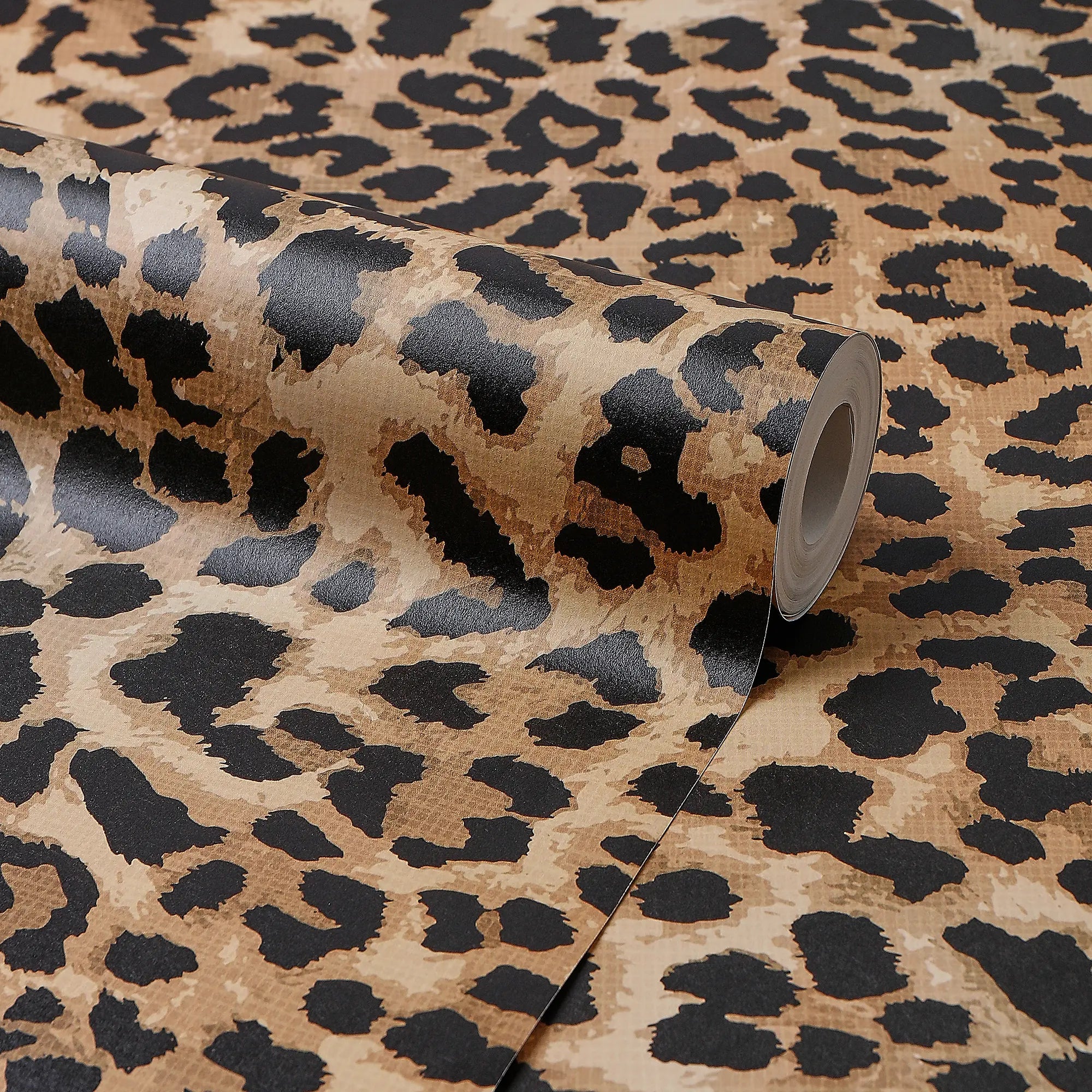 Vintage Leopard Wallpaper in Brown and Black